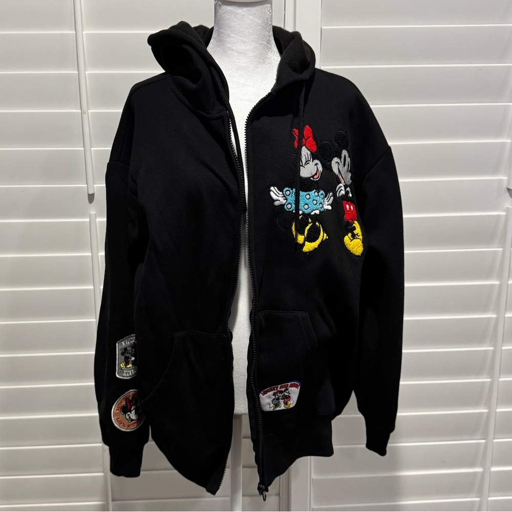 Brand New Woman Mickey and Minnie Mouse Zip up Hoodie Size XL